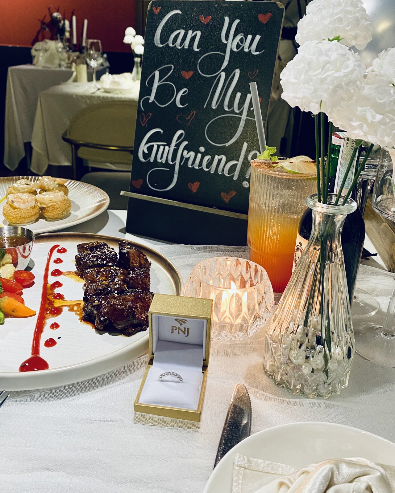 Can you be my girlfriend